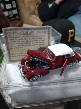 Die-Cast Classic Convertible Model Car - Red and White